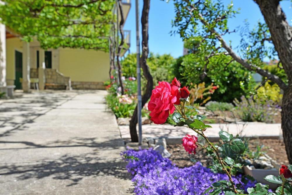Apartments Viola Betina  Exterior foto